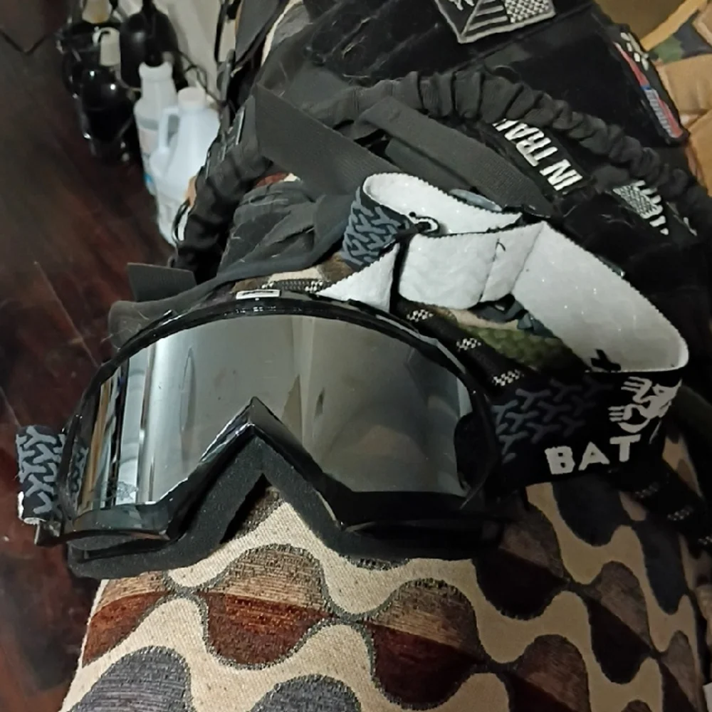 Black Ski Goggles with Strap